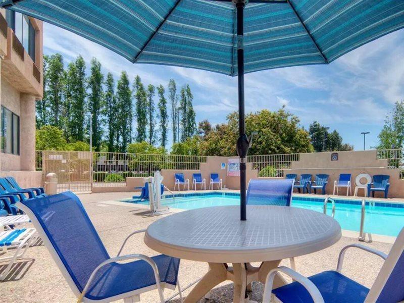 Comfort Inn Silicon Valley East Fremont Buitenkant foto